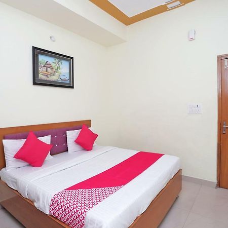 Oyo 38520 Hotel Silverspoon Roorkee Экстерьер фото