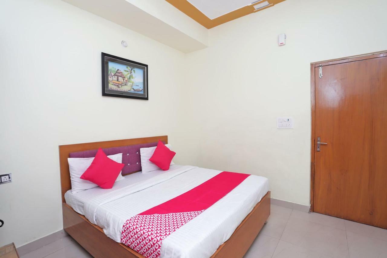 Oyo 38520 Hotel Silverspoon Roorkee Экстерьер фото