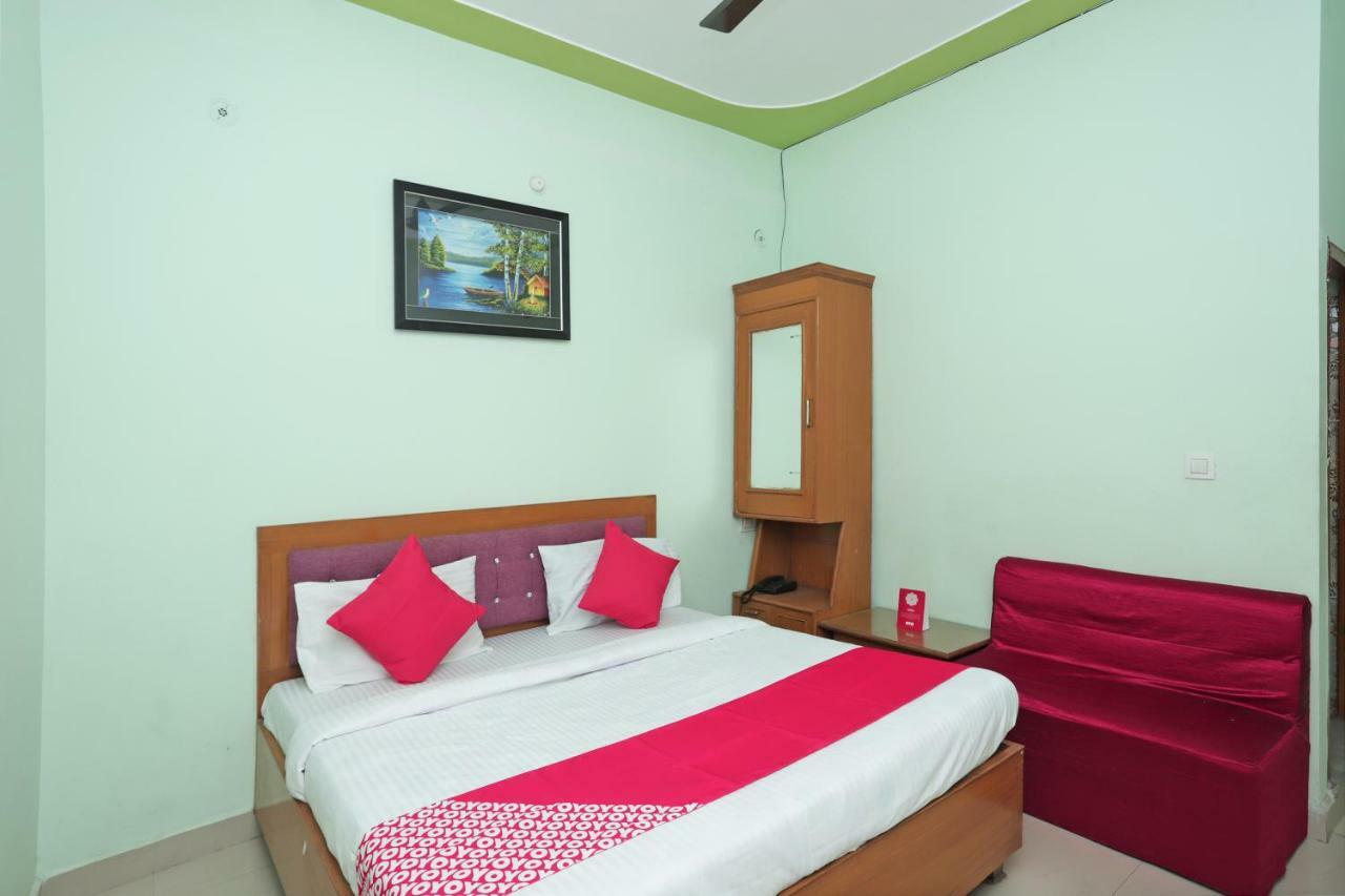 Oyo 38520 Hotel Silverspoon Roorkee Экстерьер фото